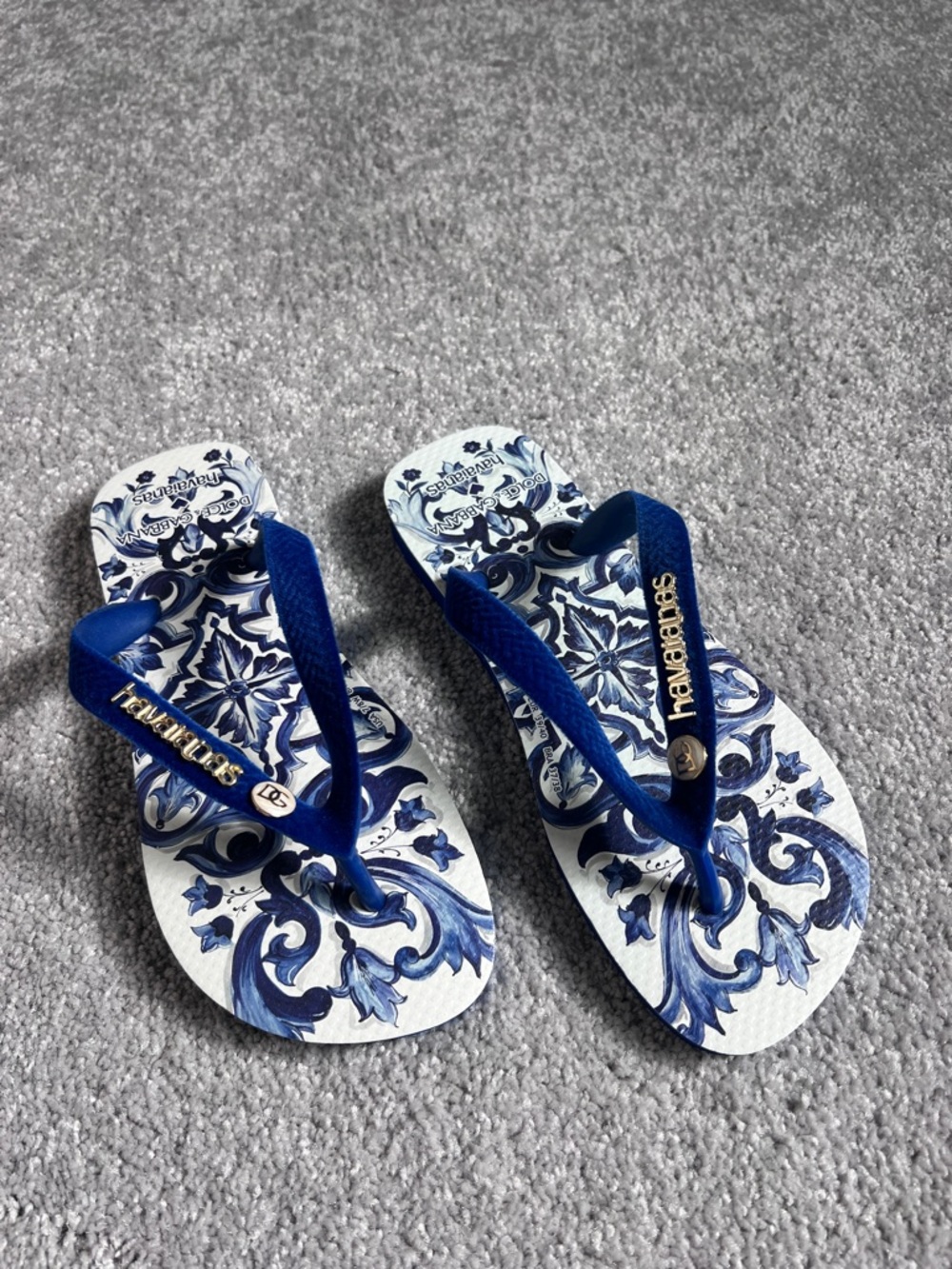 SOLD ❌ New Limited Edition Havaianas x Dolce & Gabbana "Blu Mediterraneo"